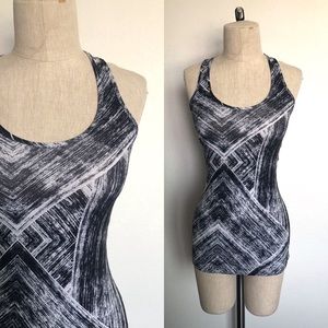 LULULEMON ABSTRACT PRINT RACERBACK TANK - 6